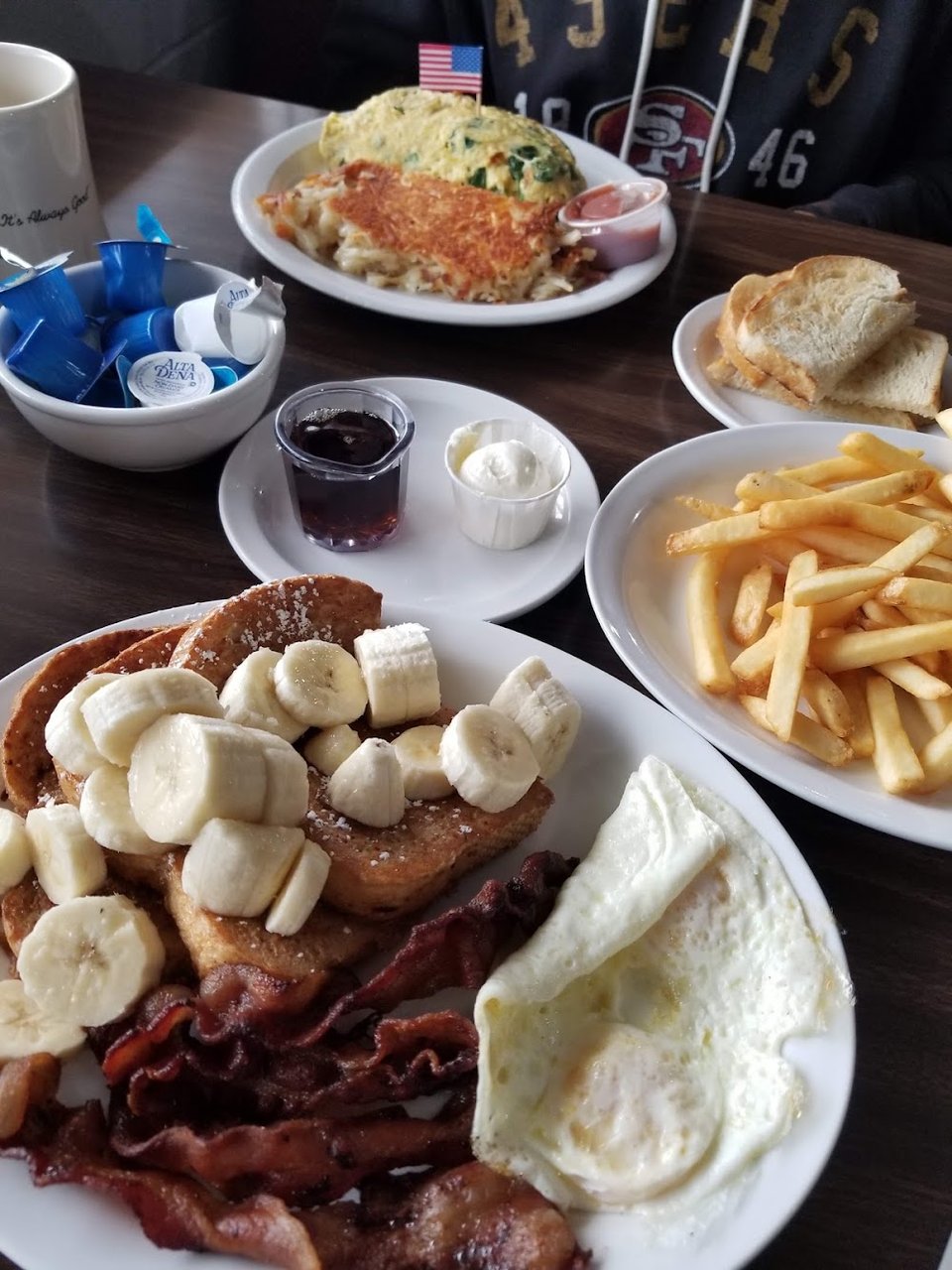 Breakfast and lunch menu display